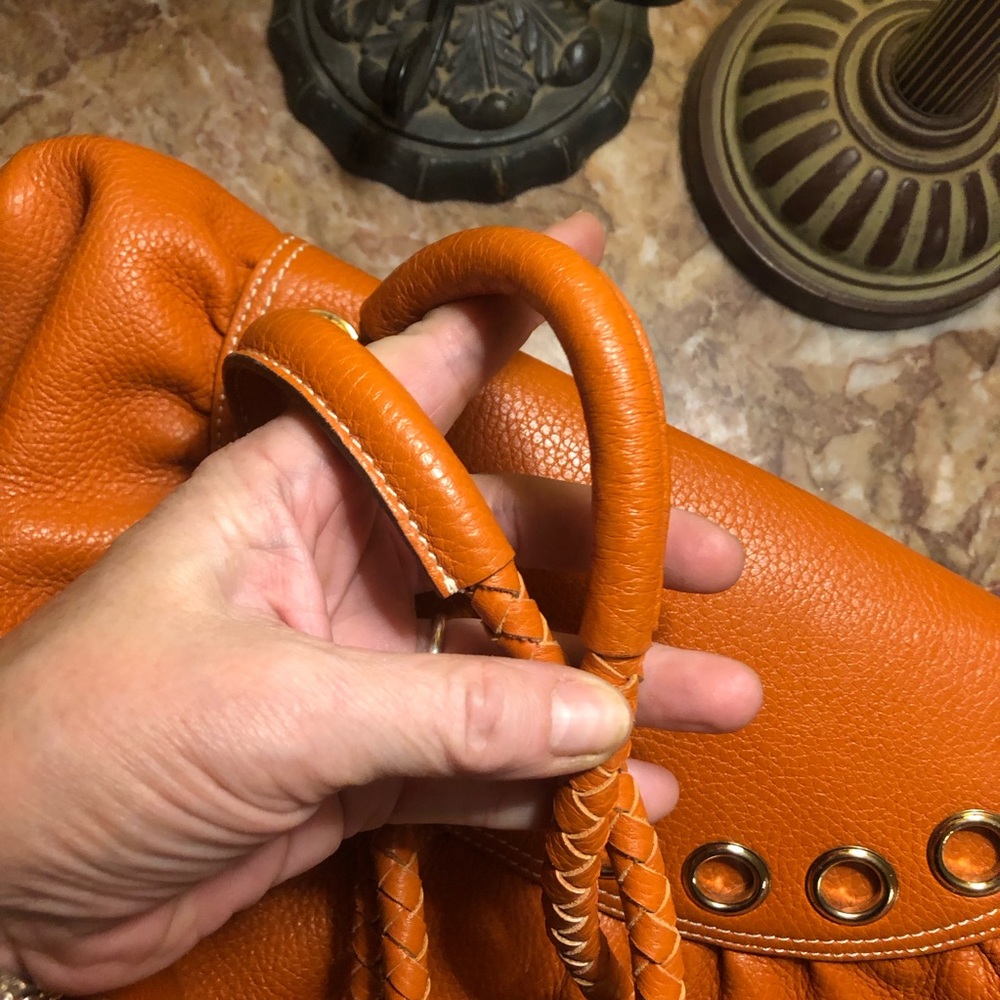 Anya Hindmarch of London! Gorgeous Orange Leather Shoulder Bag - Picture 5 of 16